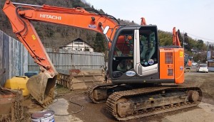 ZX135US-3　160205